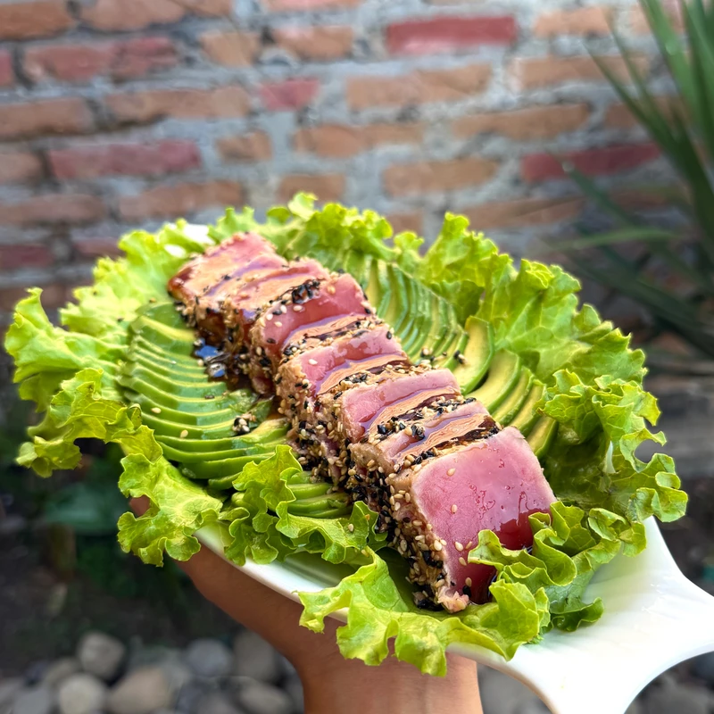 Tataki de Atún en Salsa Teriyaki