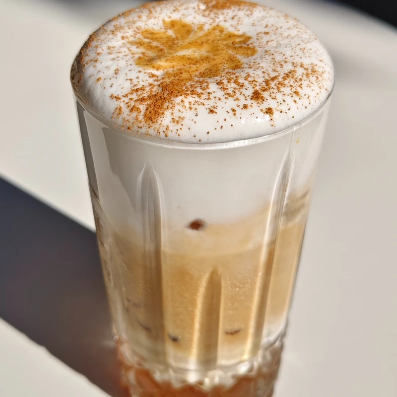 Ice Apple Spice Latte