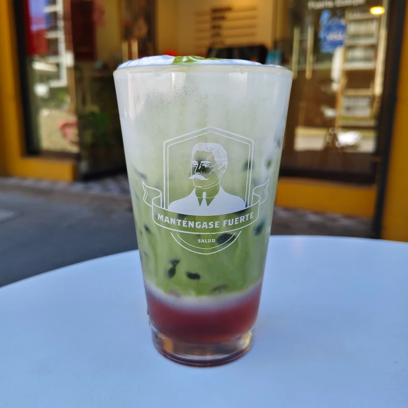 Ice Matcha latte Lavanda