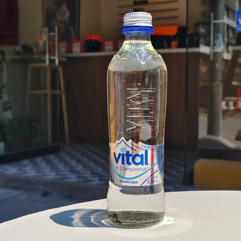 Agua mineral con gas