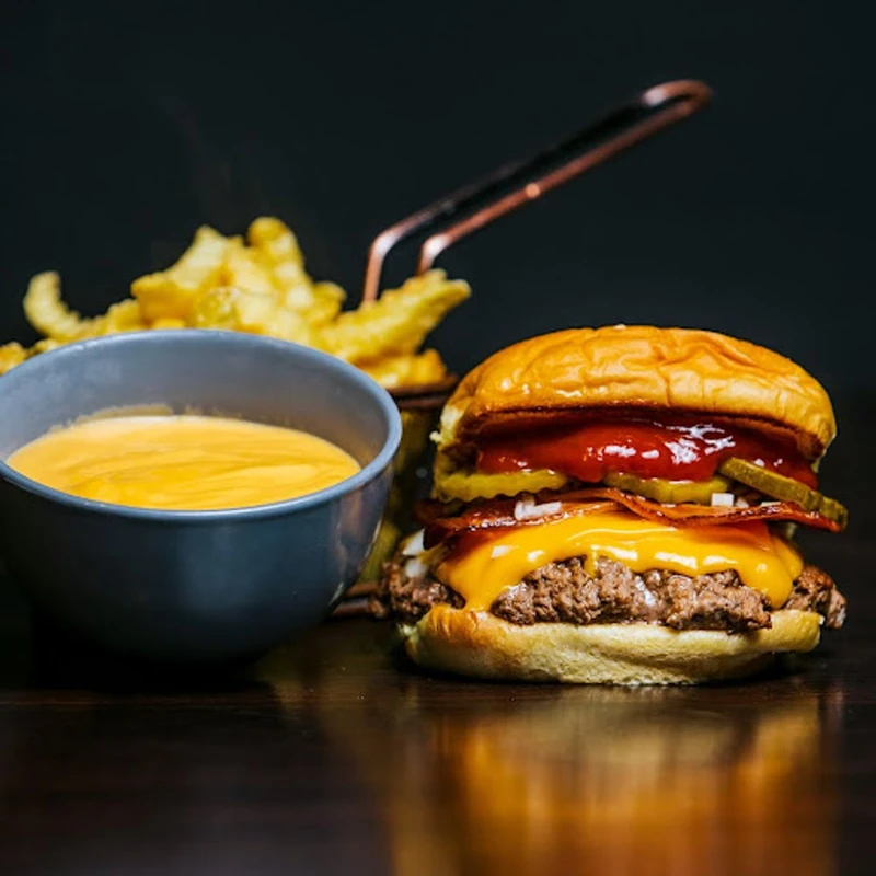 Cheddar's Burger